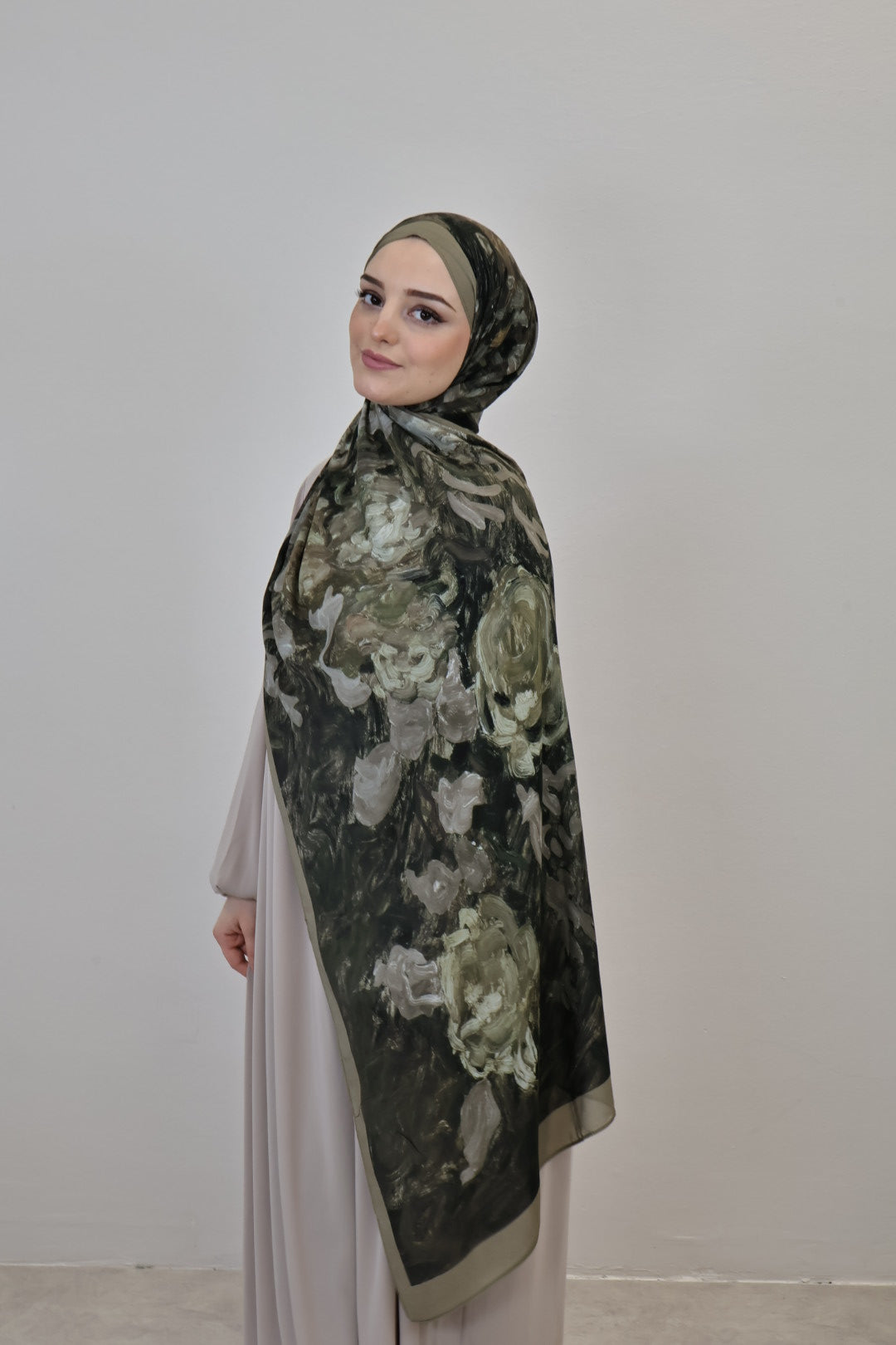 Art Scarf Dunkelgrün