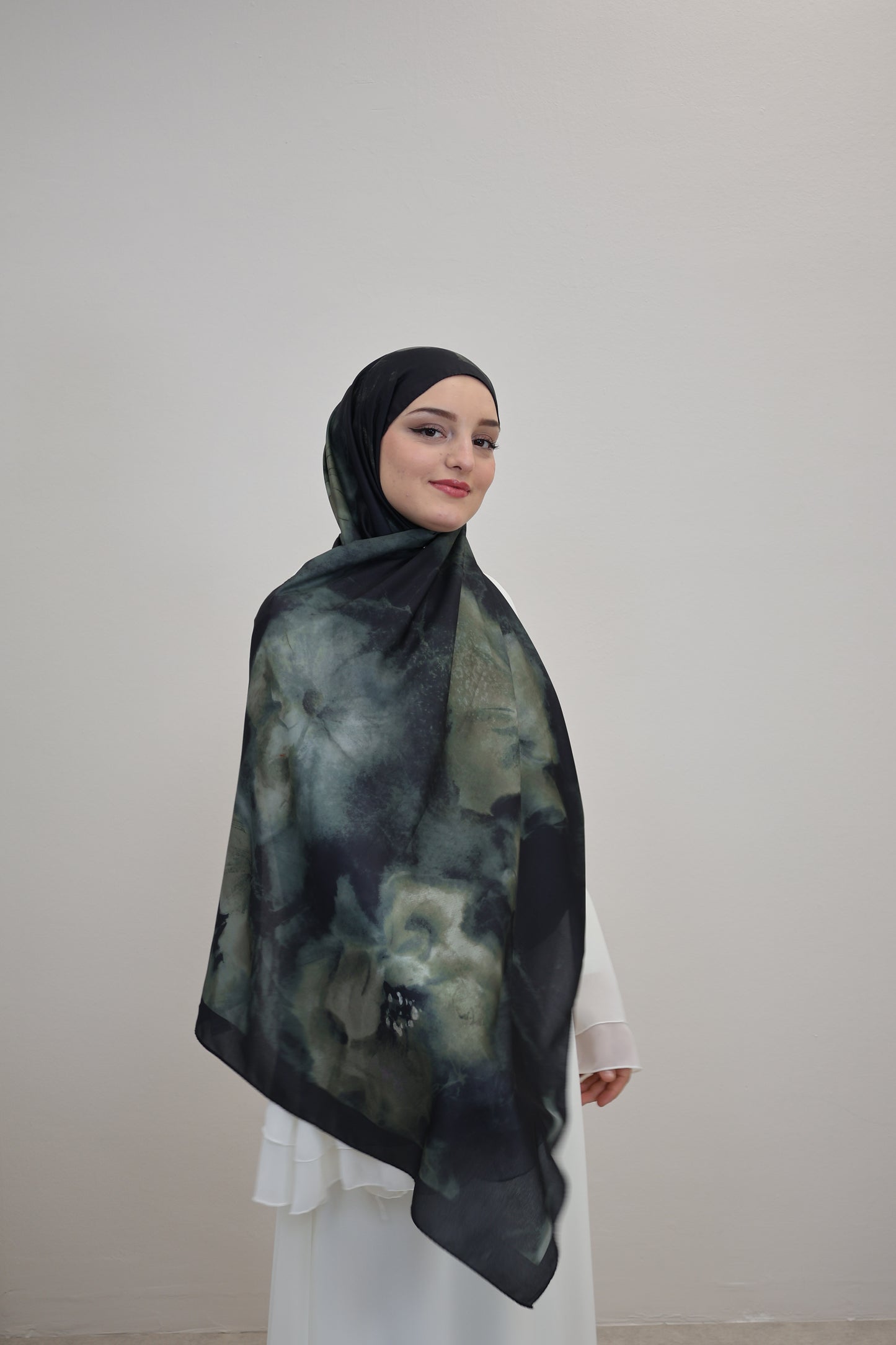 Satin Scarf Grün/Schwarz