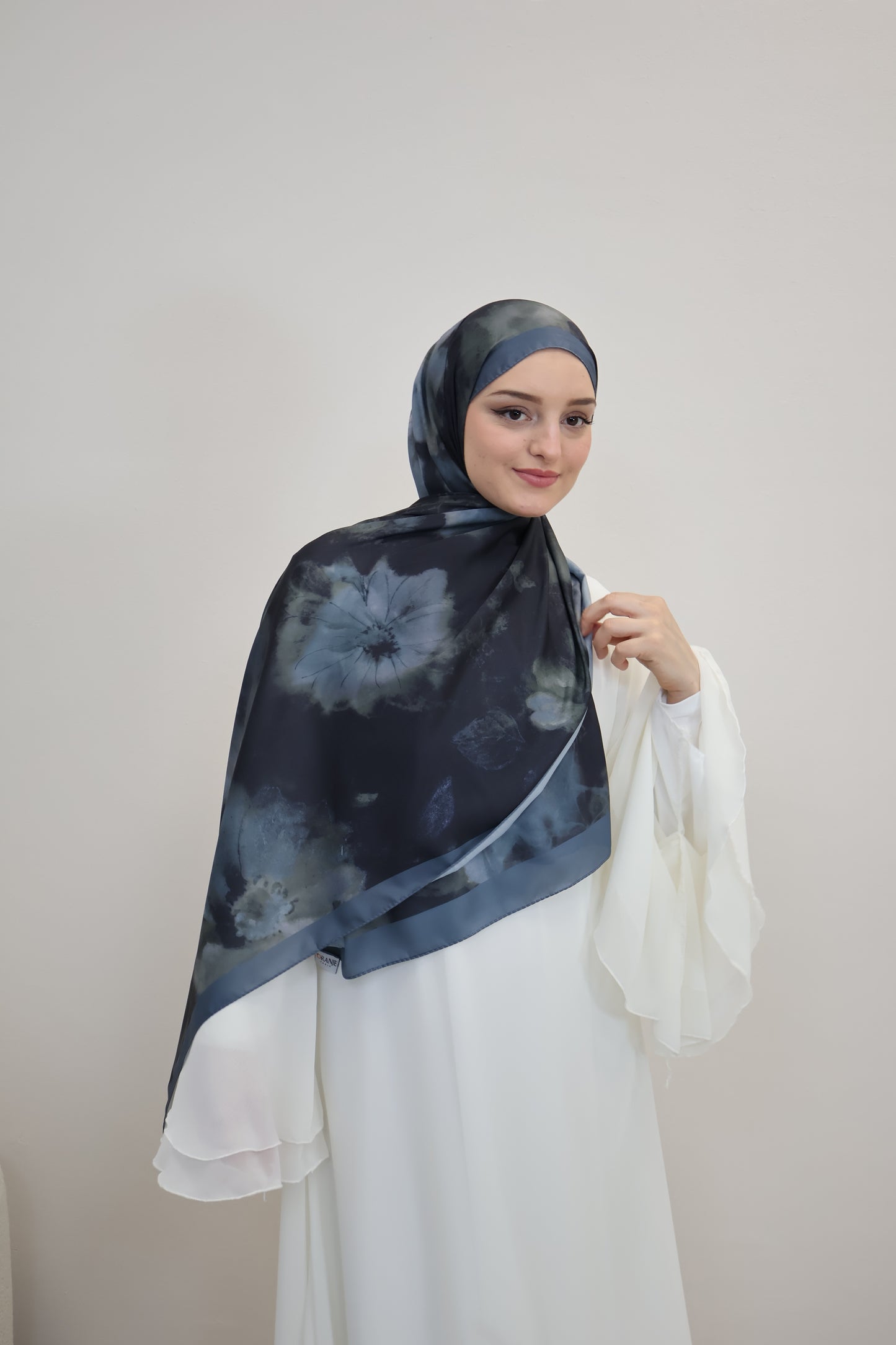 Satin Scarf Blau/Grau