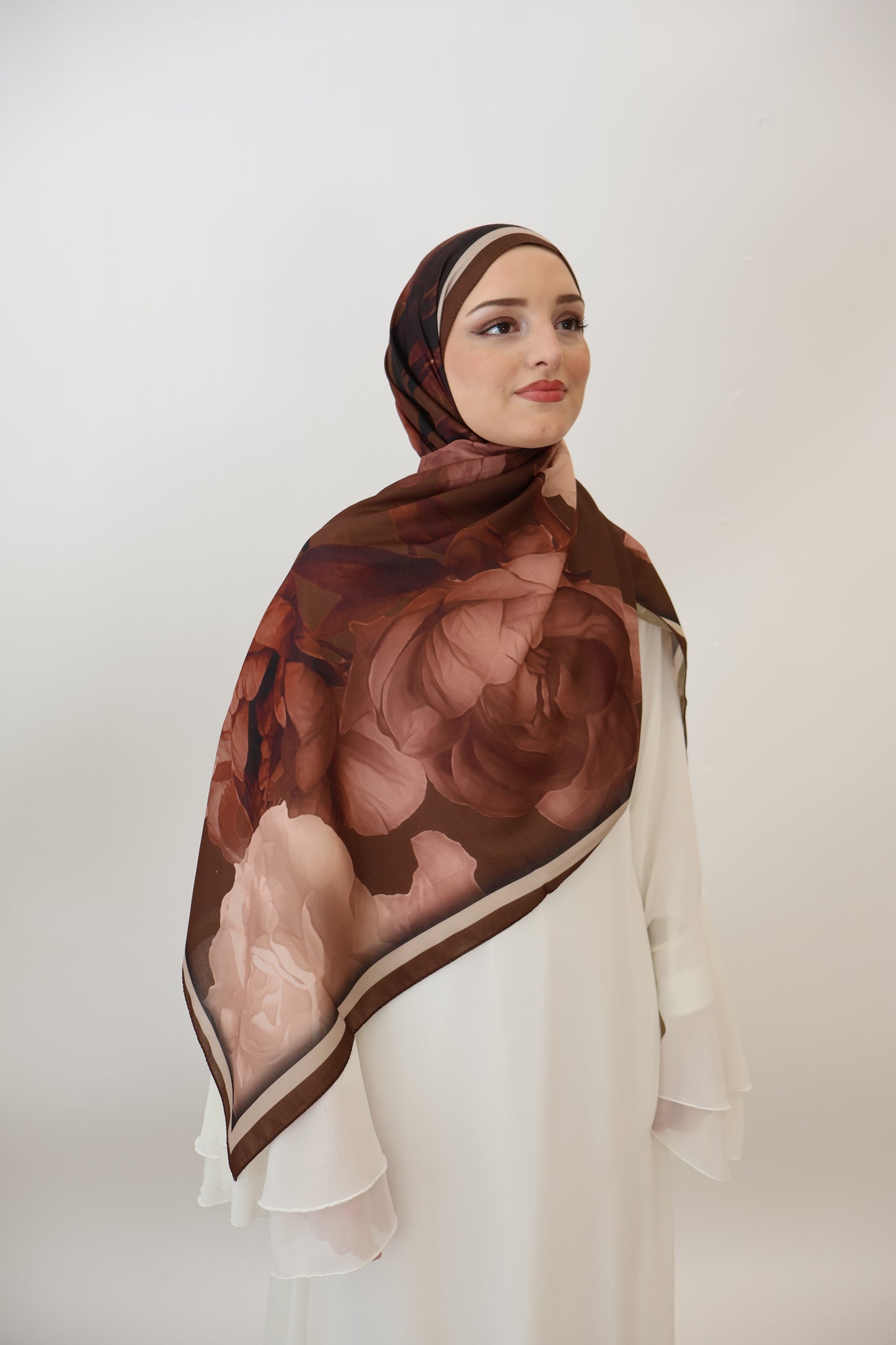 Veyra Scarf