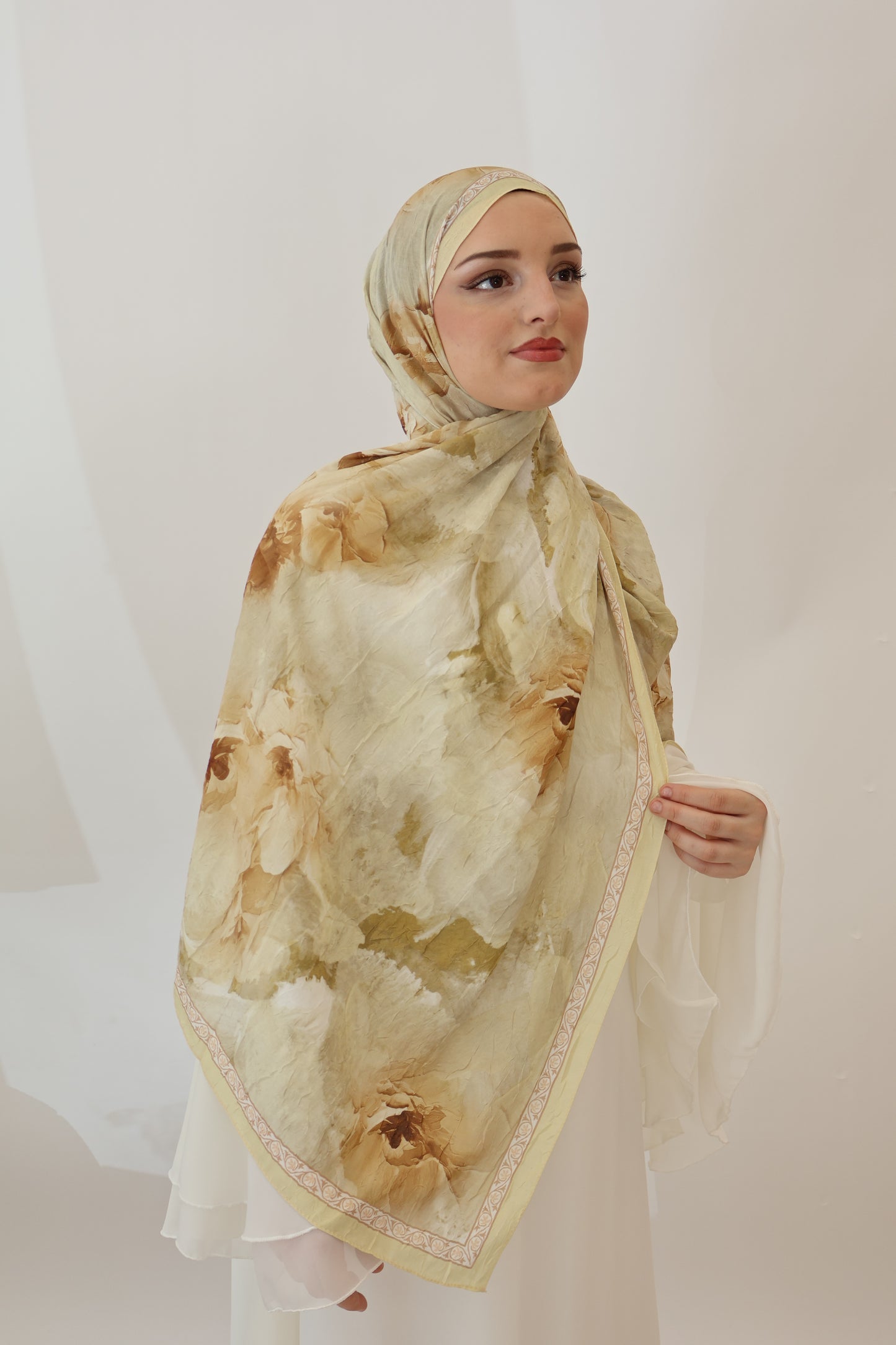 Noire Scarf Butter Yellow