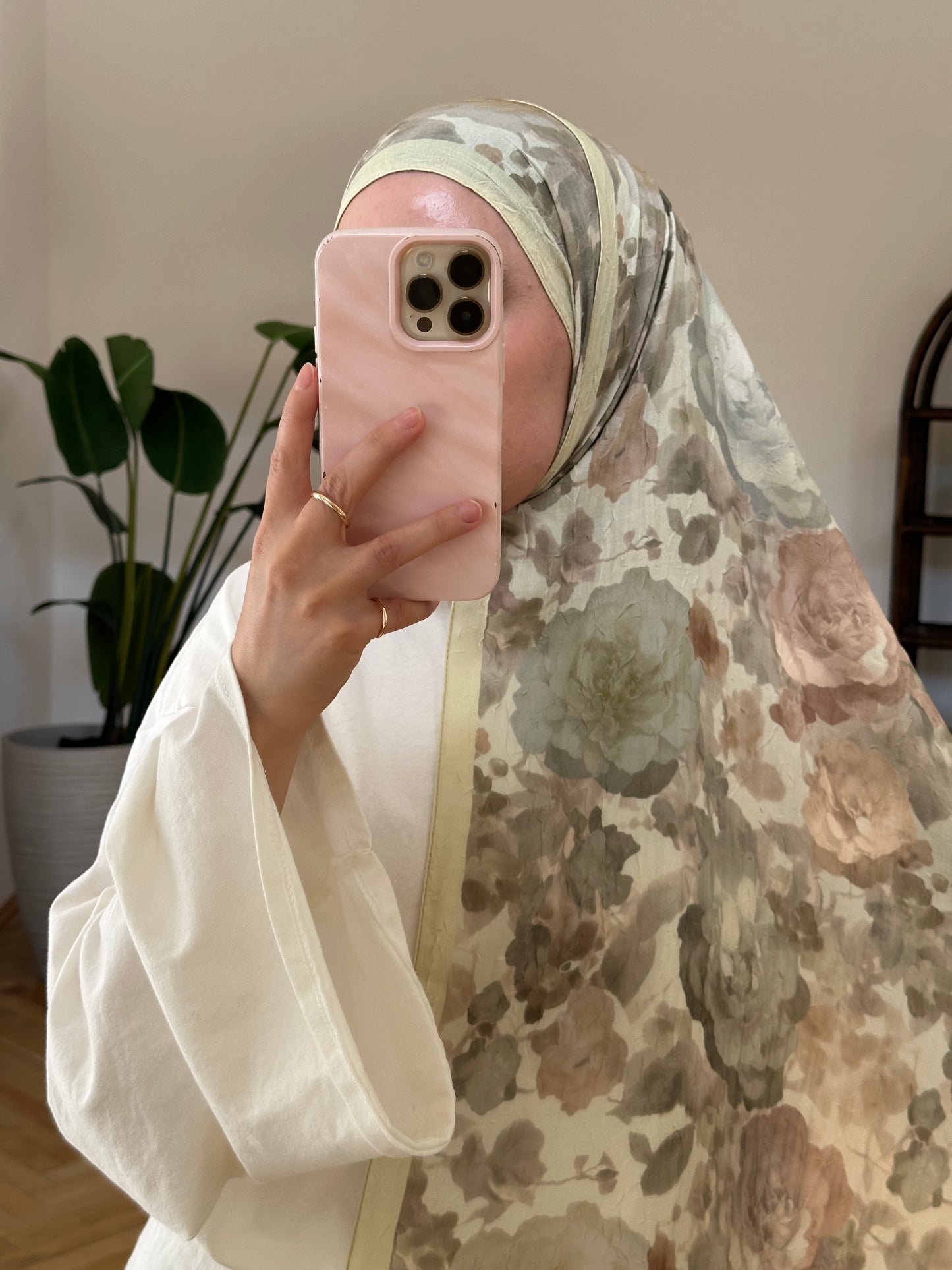 Kalbi Scarf Grün