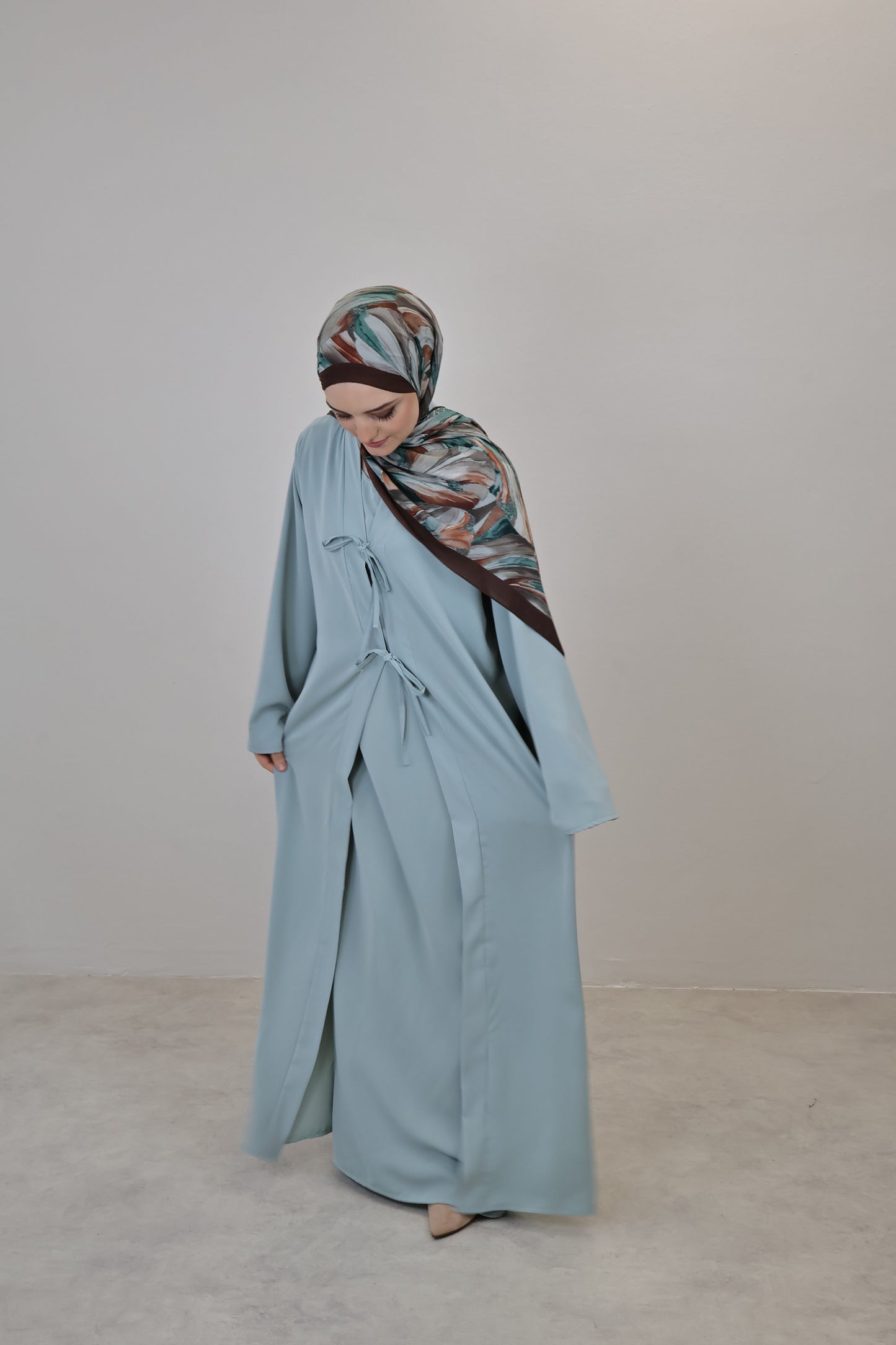 Abaya Mint