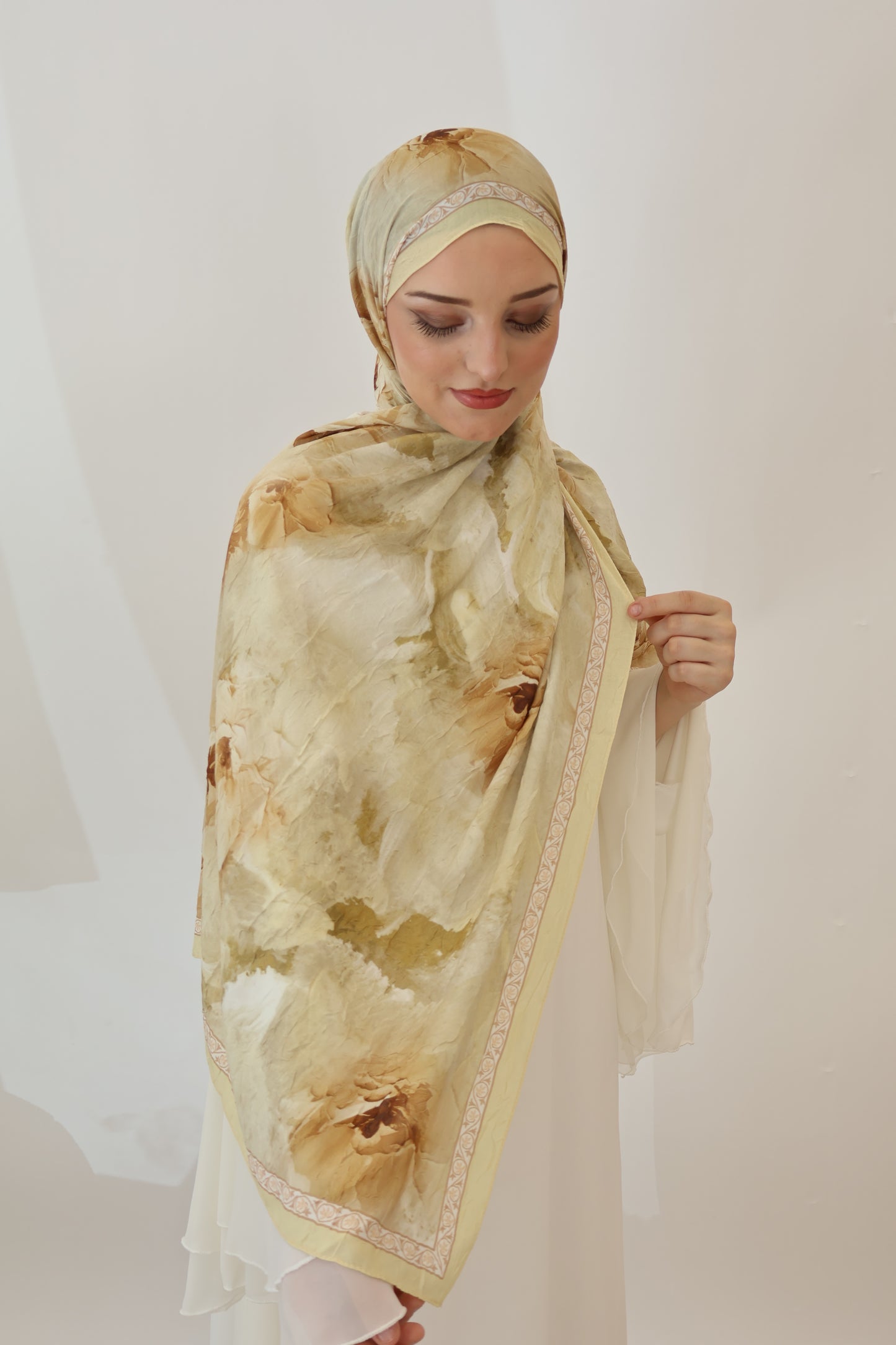 Noire Scarf Butter Yellow