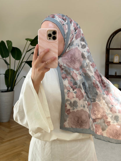 Kalbi Scarf Blau