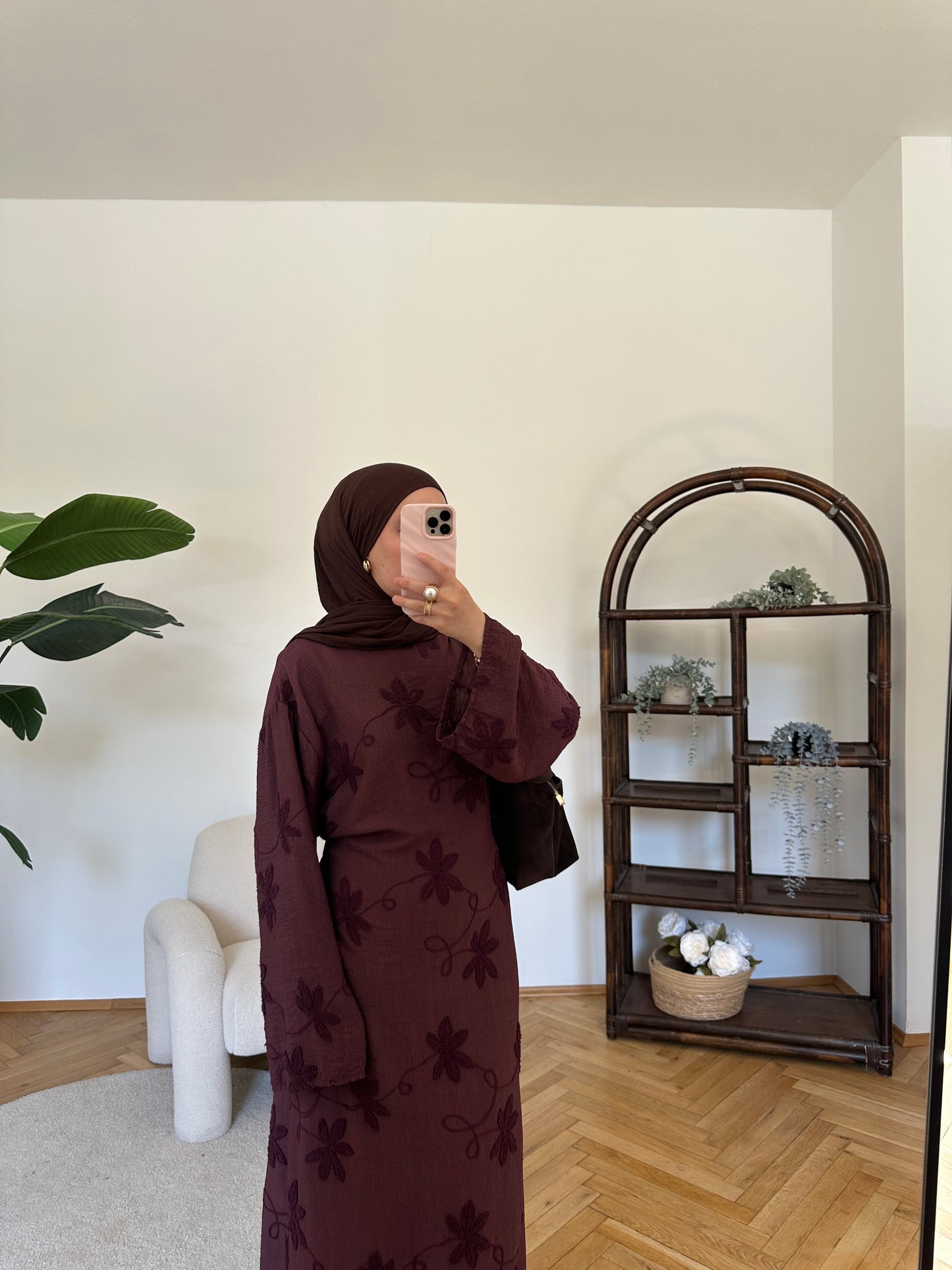 Zarif Kleid Aubergine