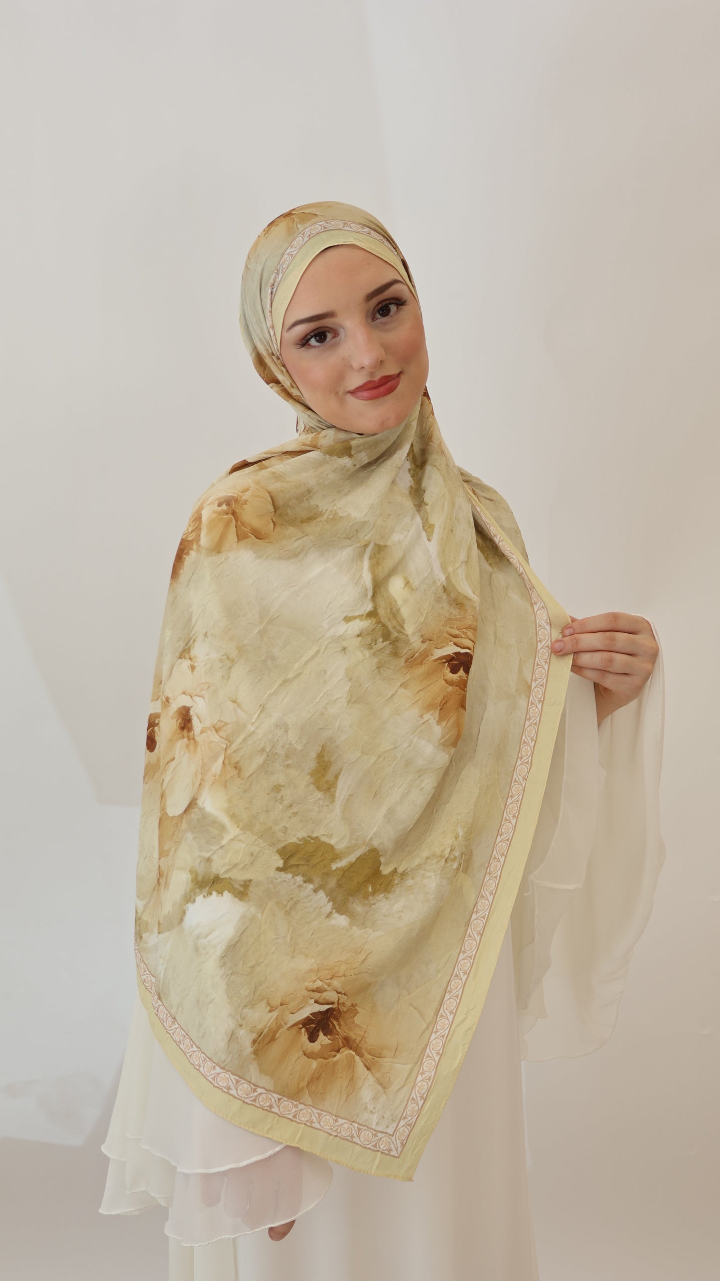 Noire Scarf Butter Yellow