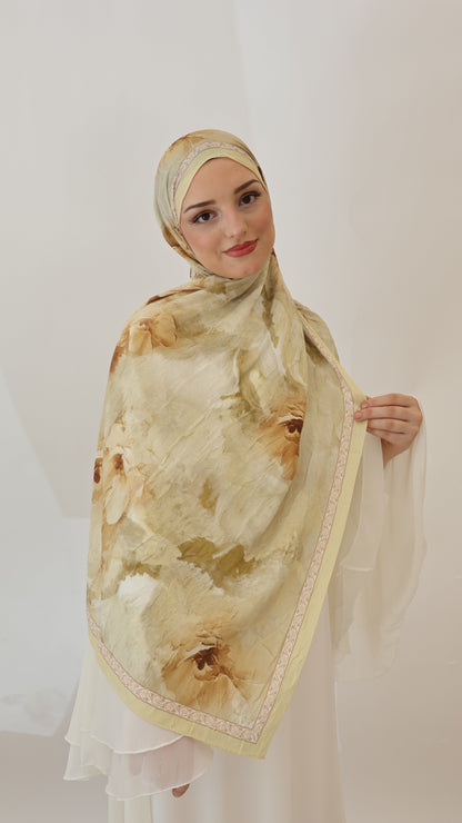 Noire Scarf Butter Yellow