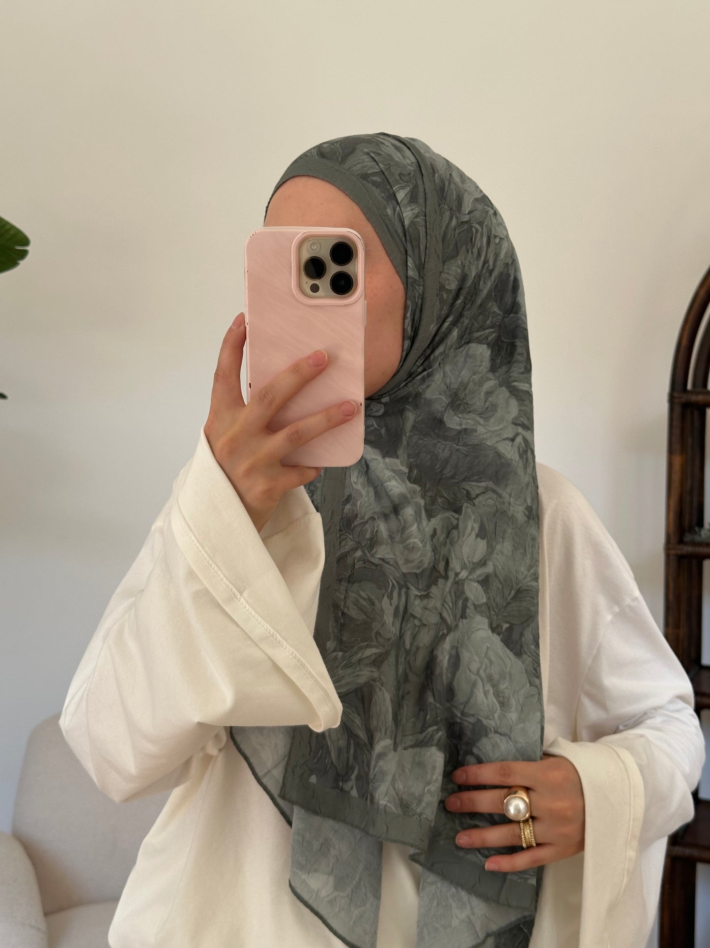 Nora Scarf Grün