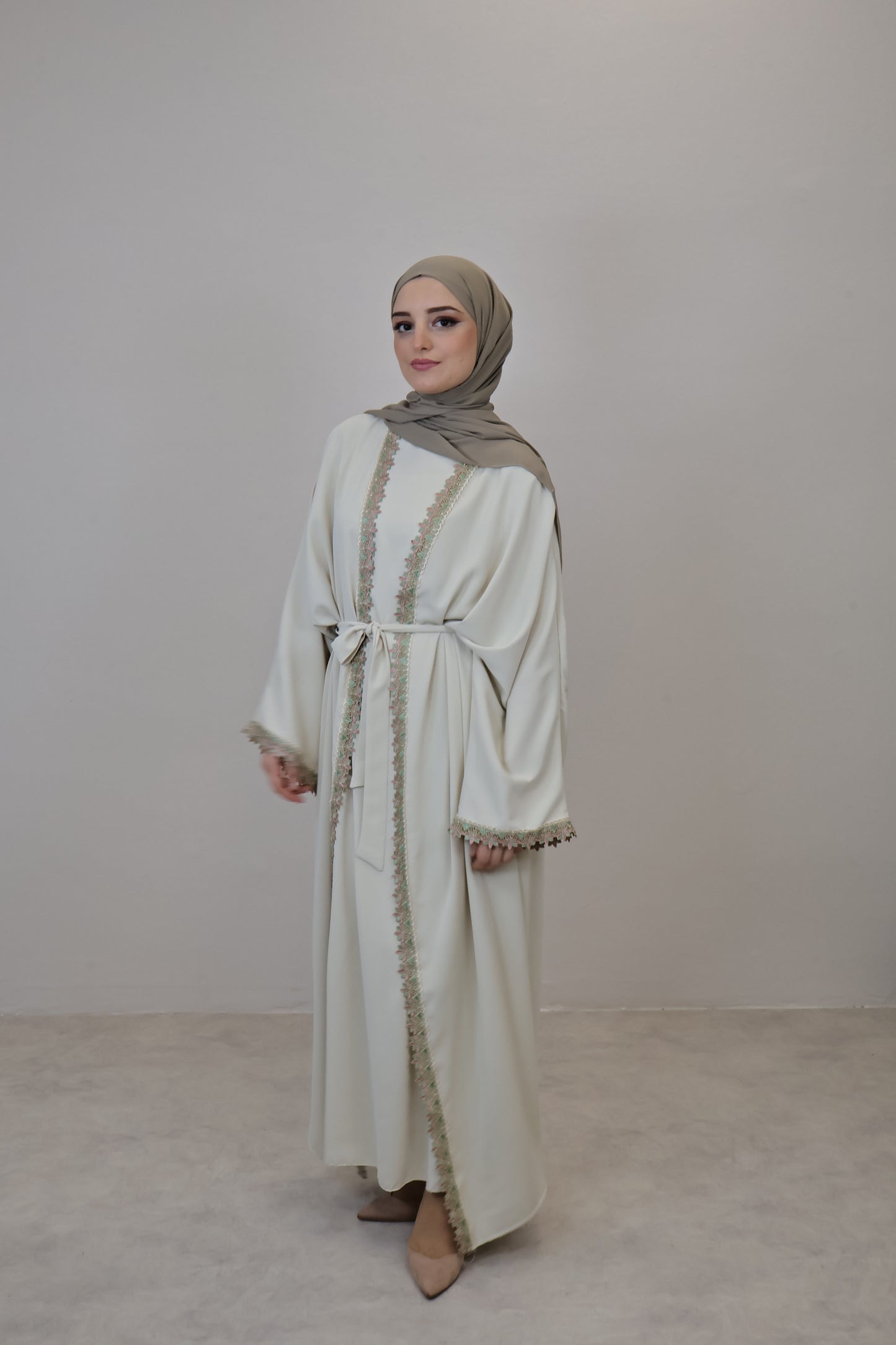 Hüda Abaya