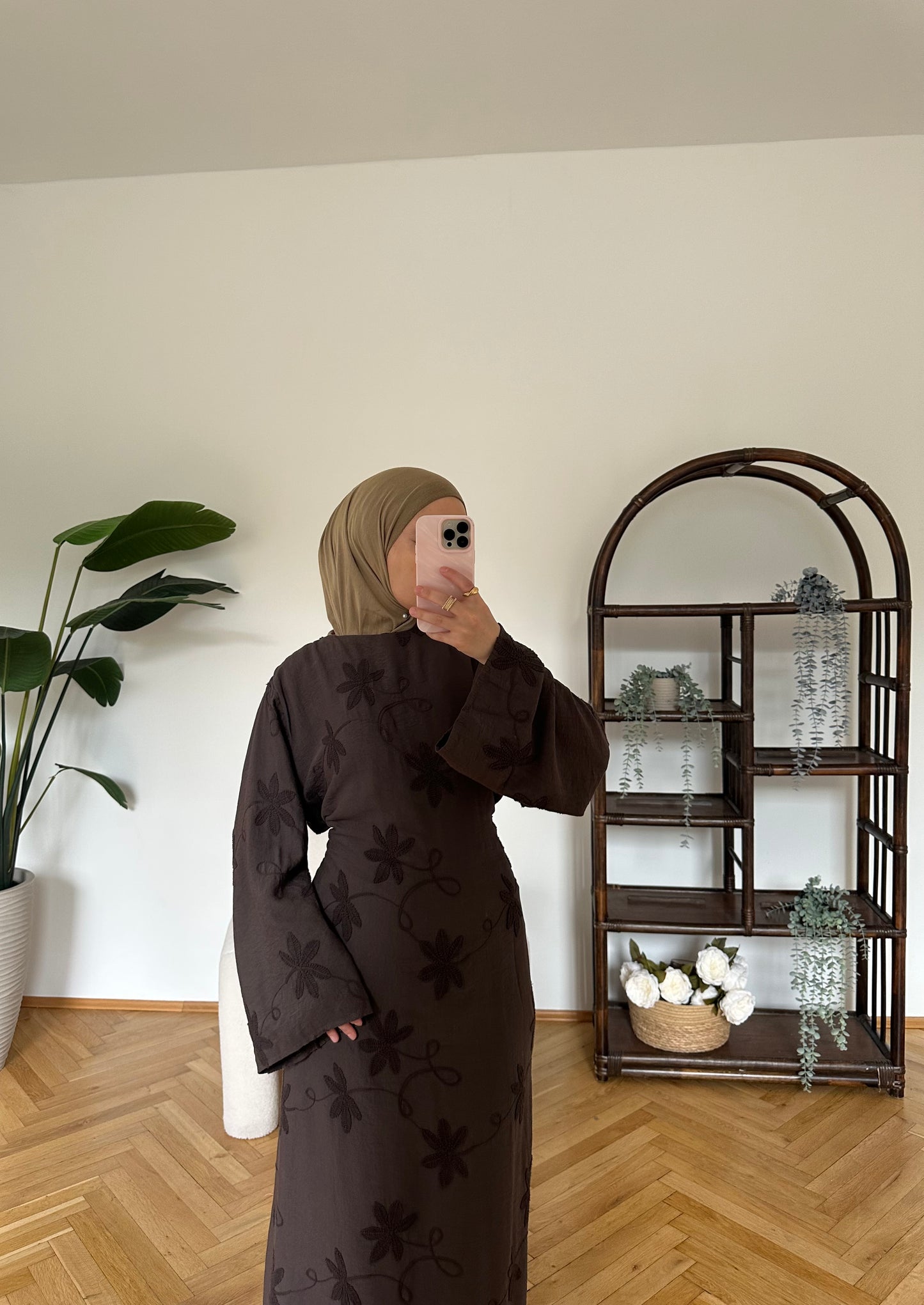 Zarif Kleid Braun
