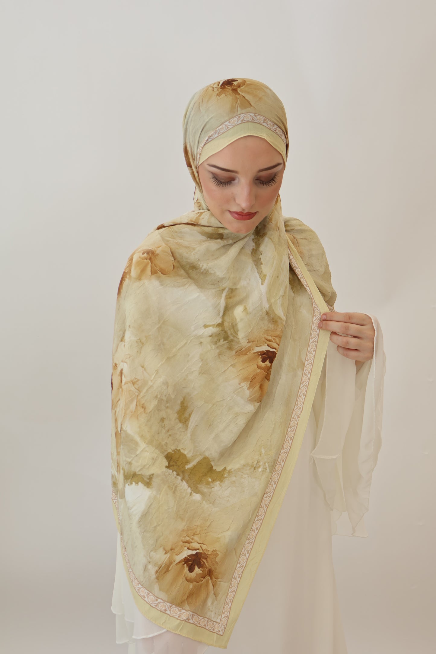 Noire Scarf Butter Yellow