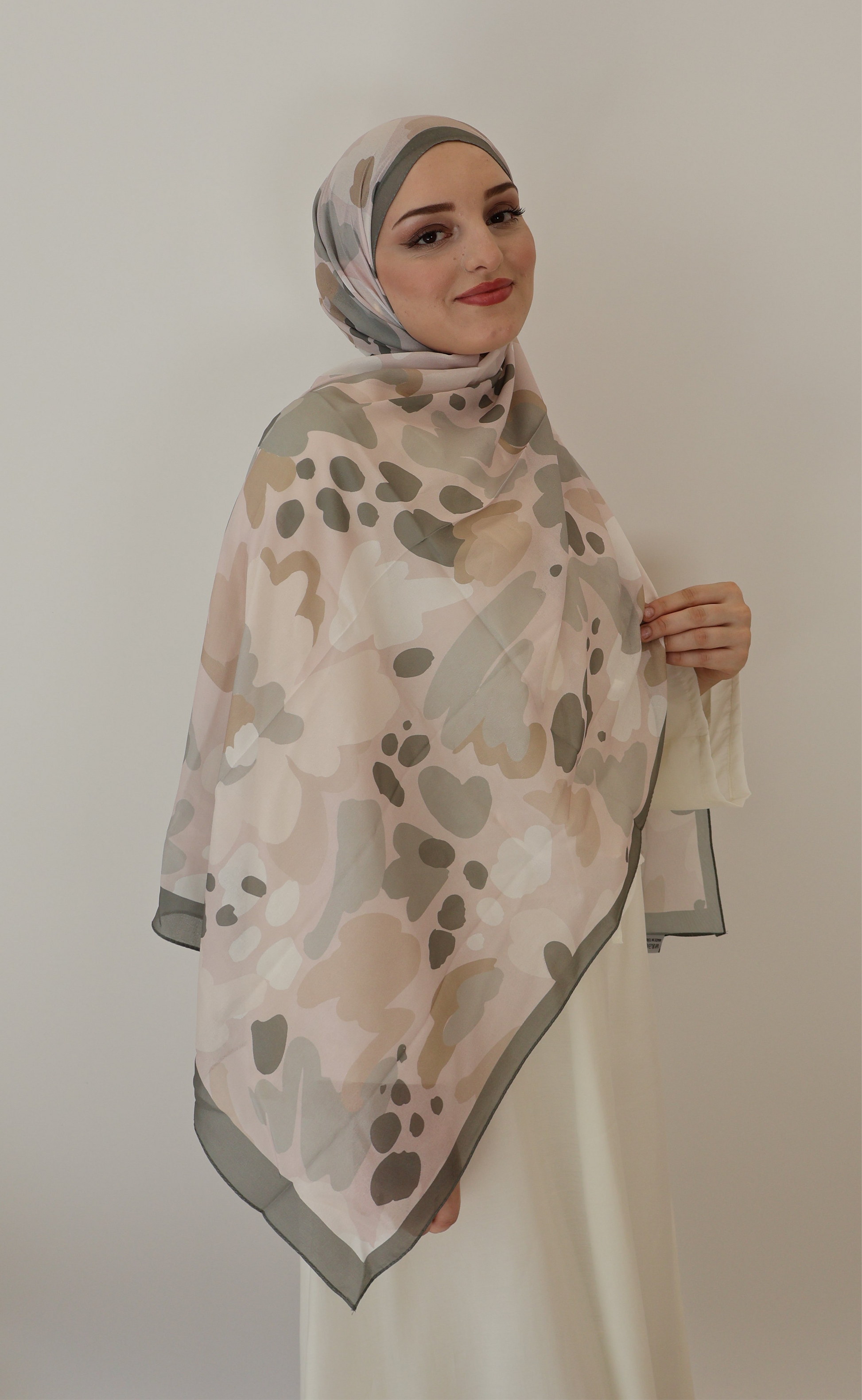 Samira Scarf