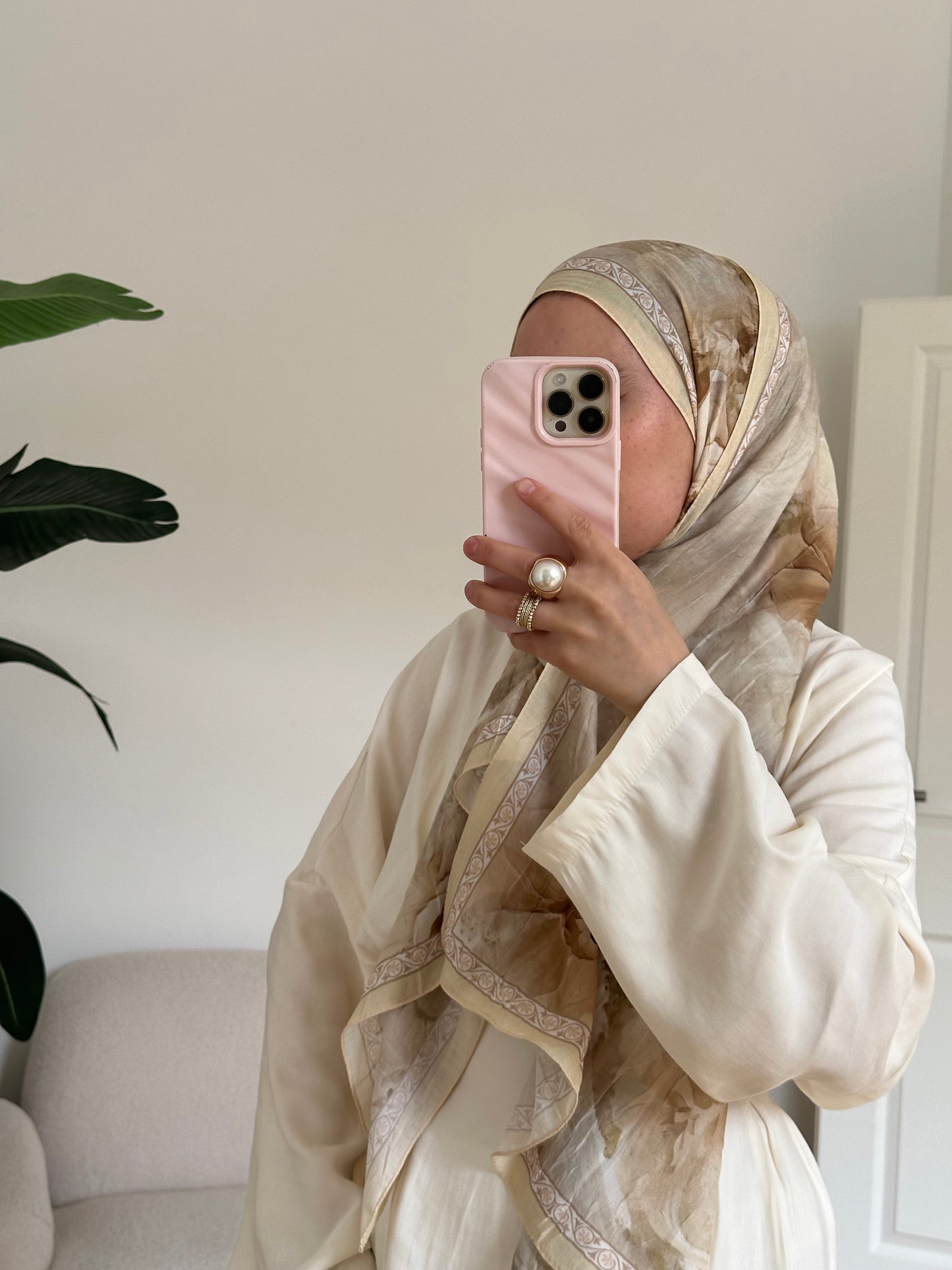 Noire Scarf Butter Yellow