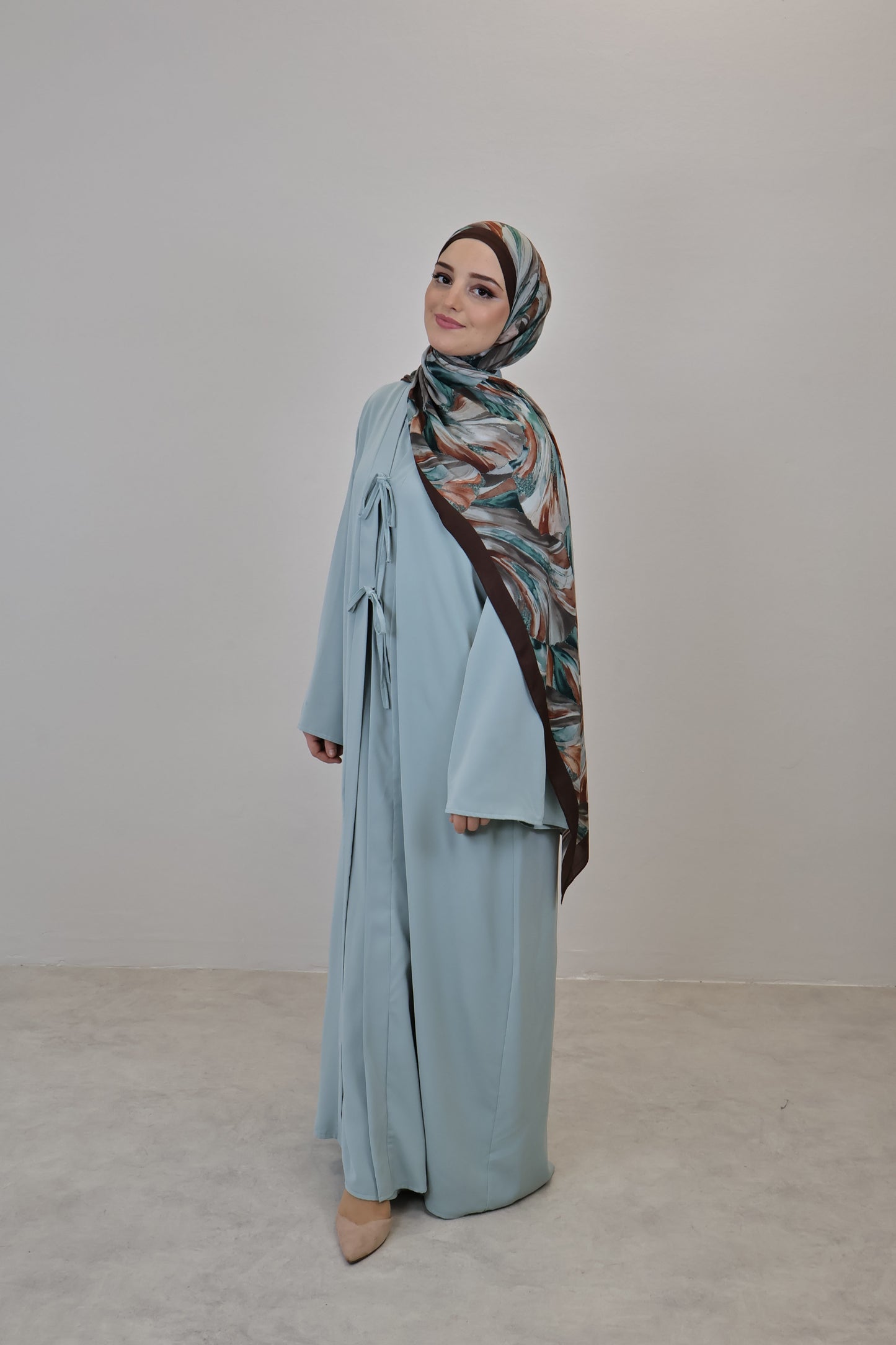Abaya Mint