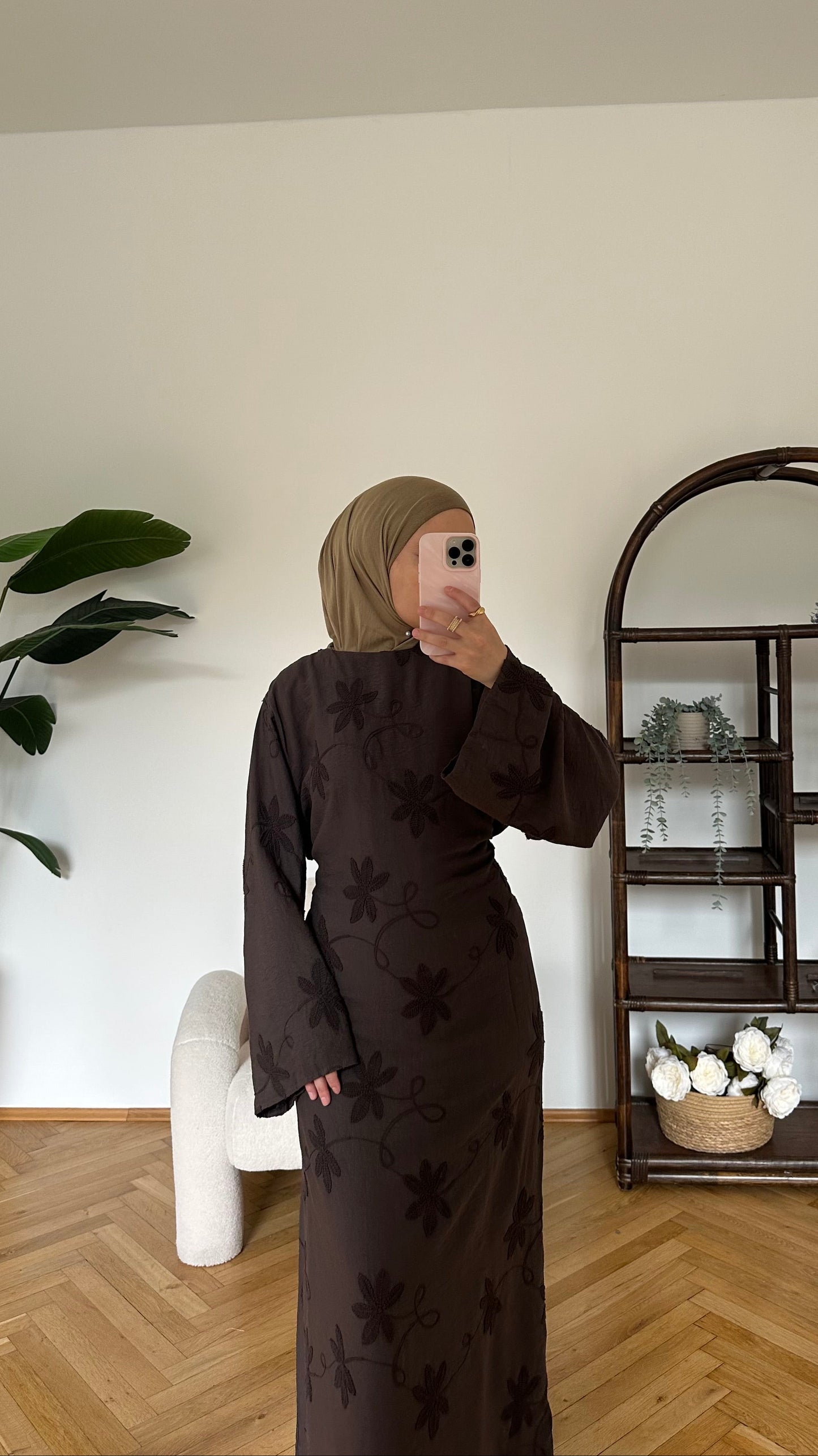 Zarif Kleid Braun
