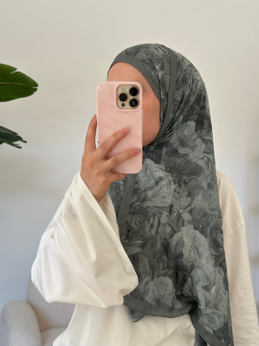 Nora Scarf Grün