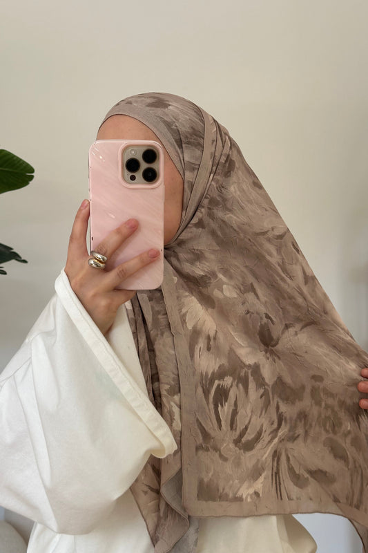 Nura Scarf