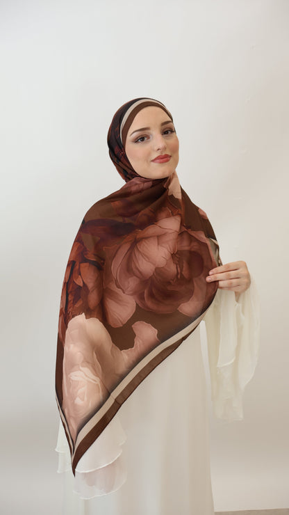 Veyra Scarf