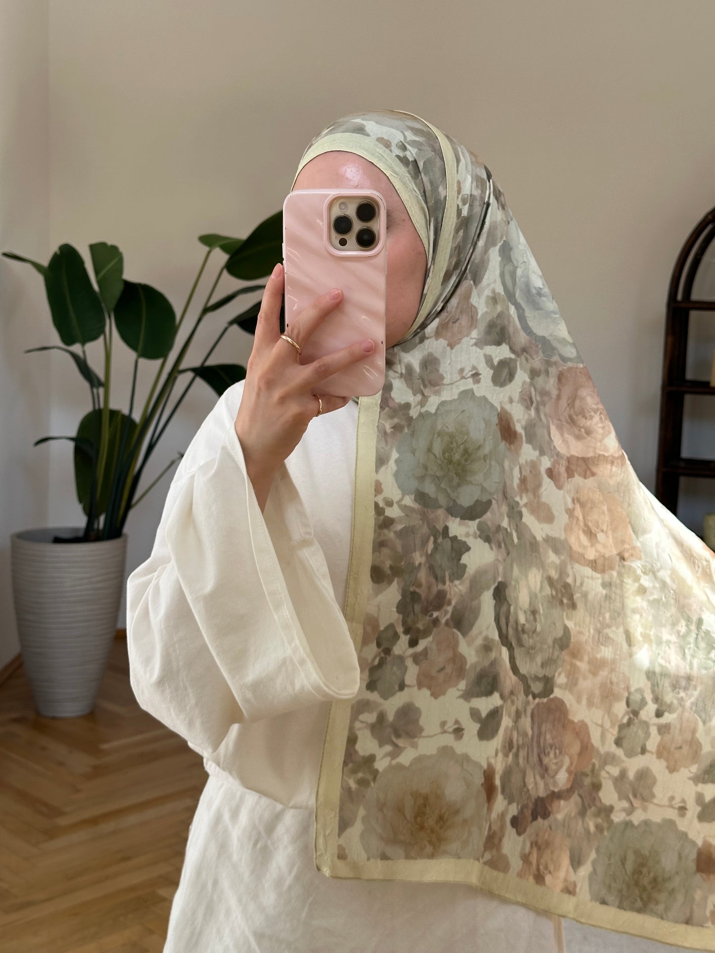Kalbi Scarf Grün