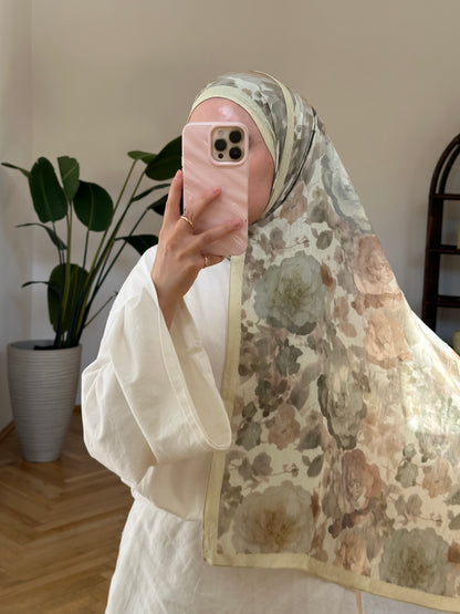 Kalbi Scarf Grün