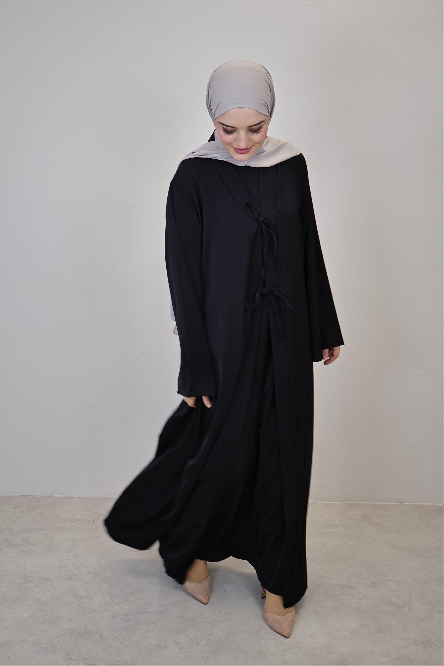 Abaya Schwarz