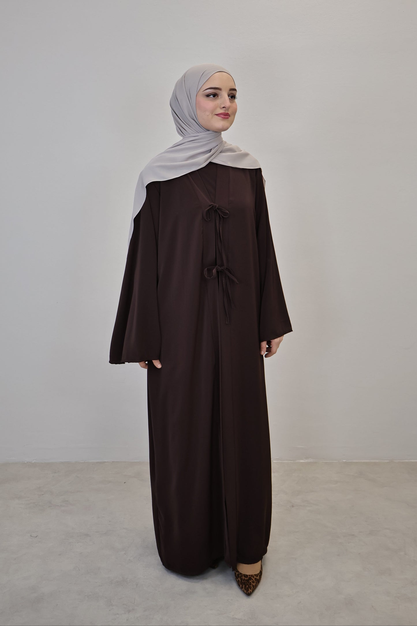 Abaya Braun