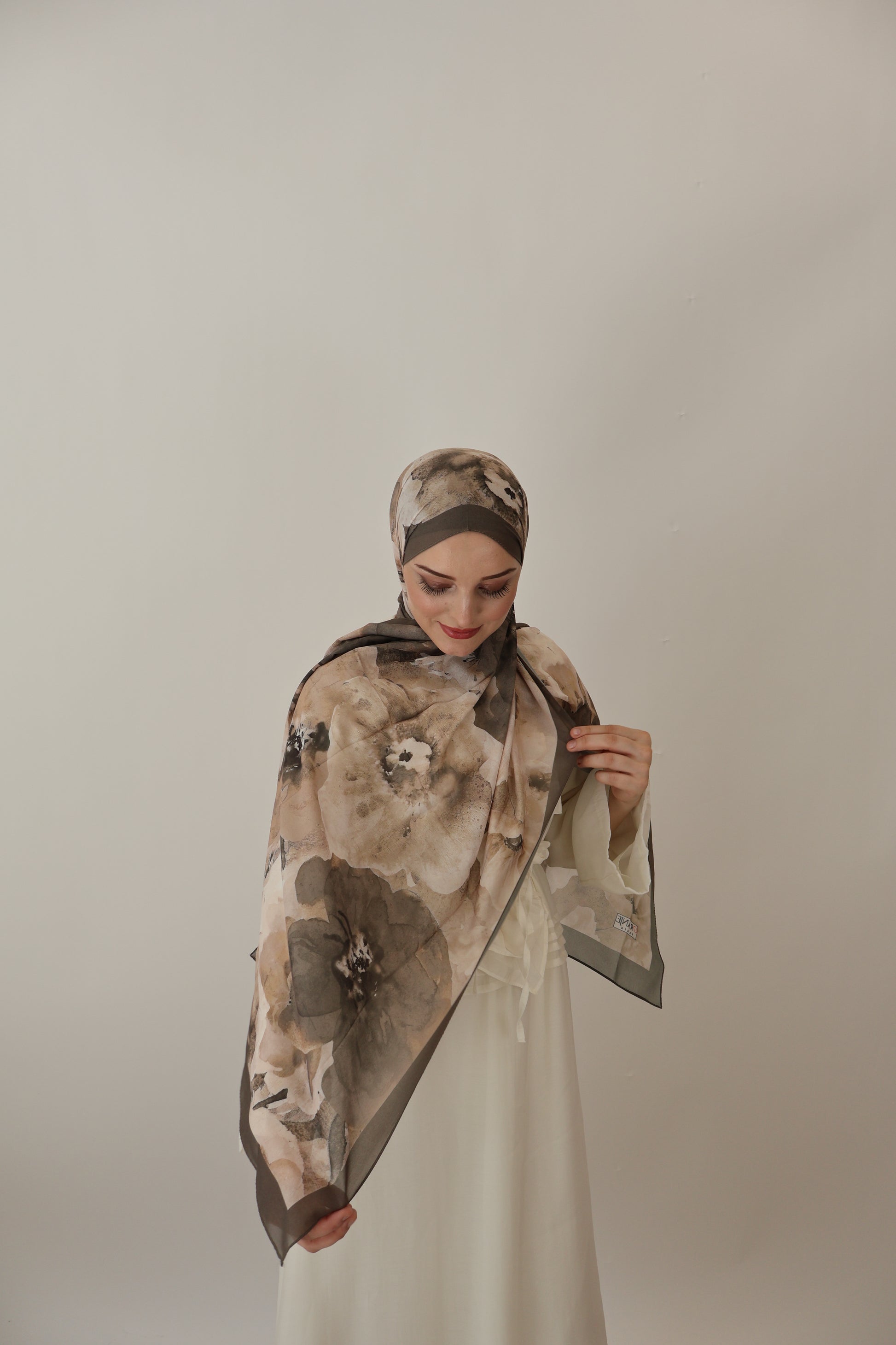 Layali Scarf Braun