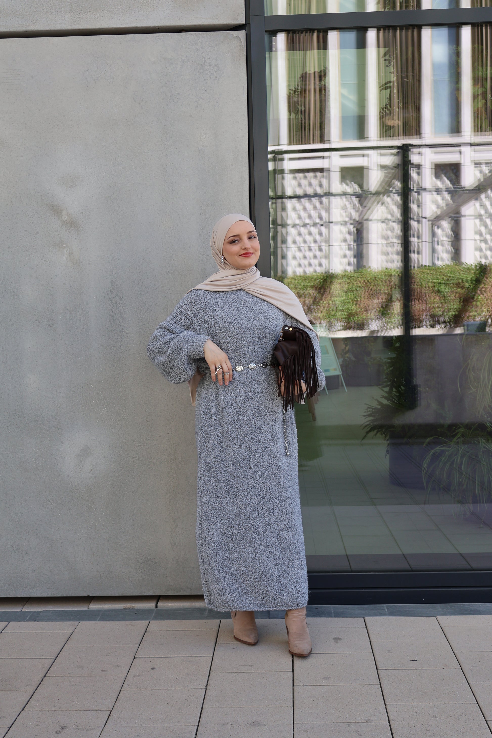 Néla Kleid Grau