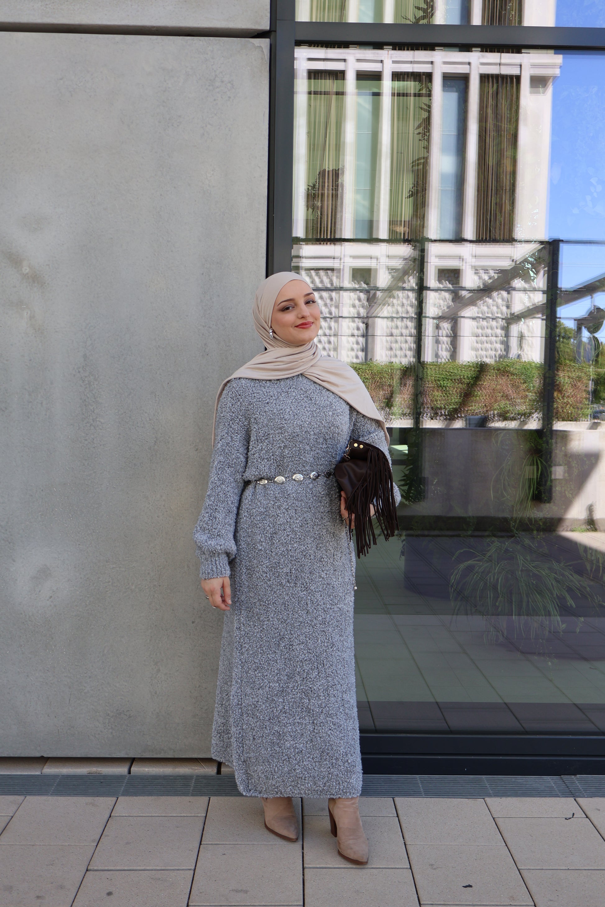 Néla Kleid Grau
