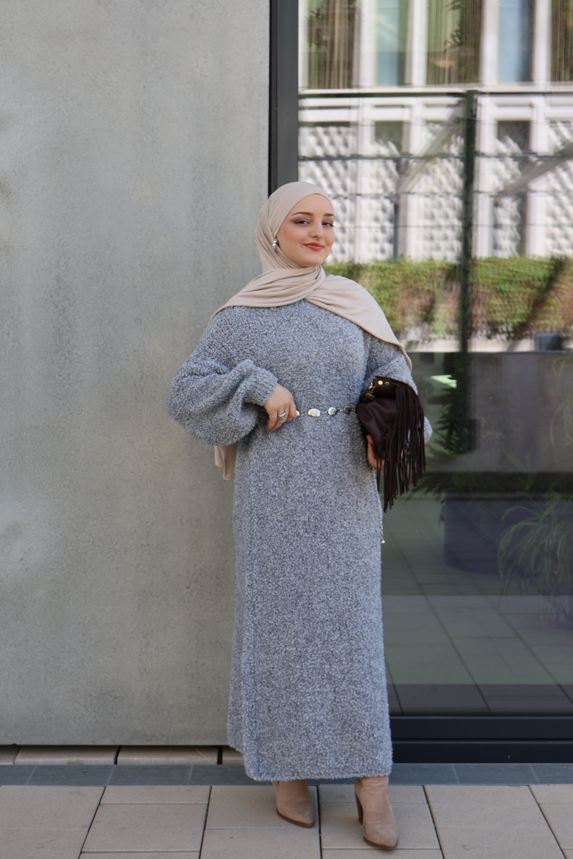 Néla Kleid Grau