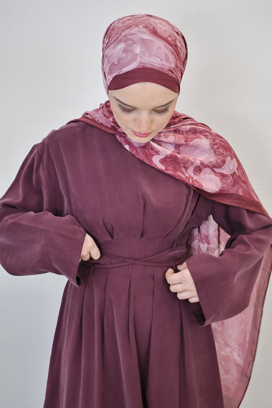 Tailliertes Kleid Burgunderrot