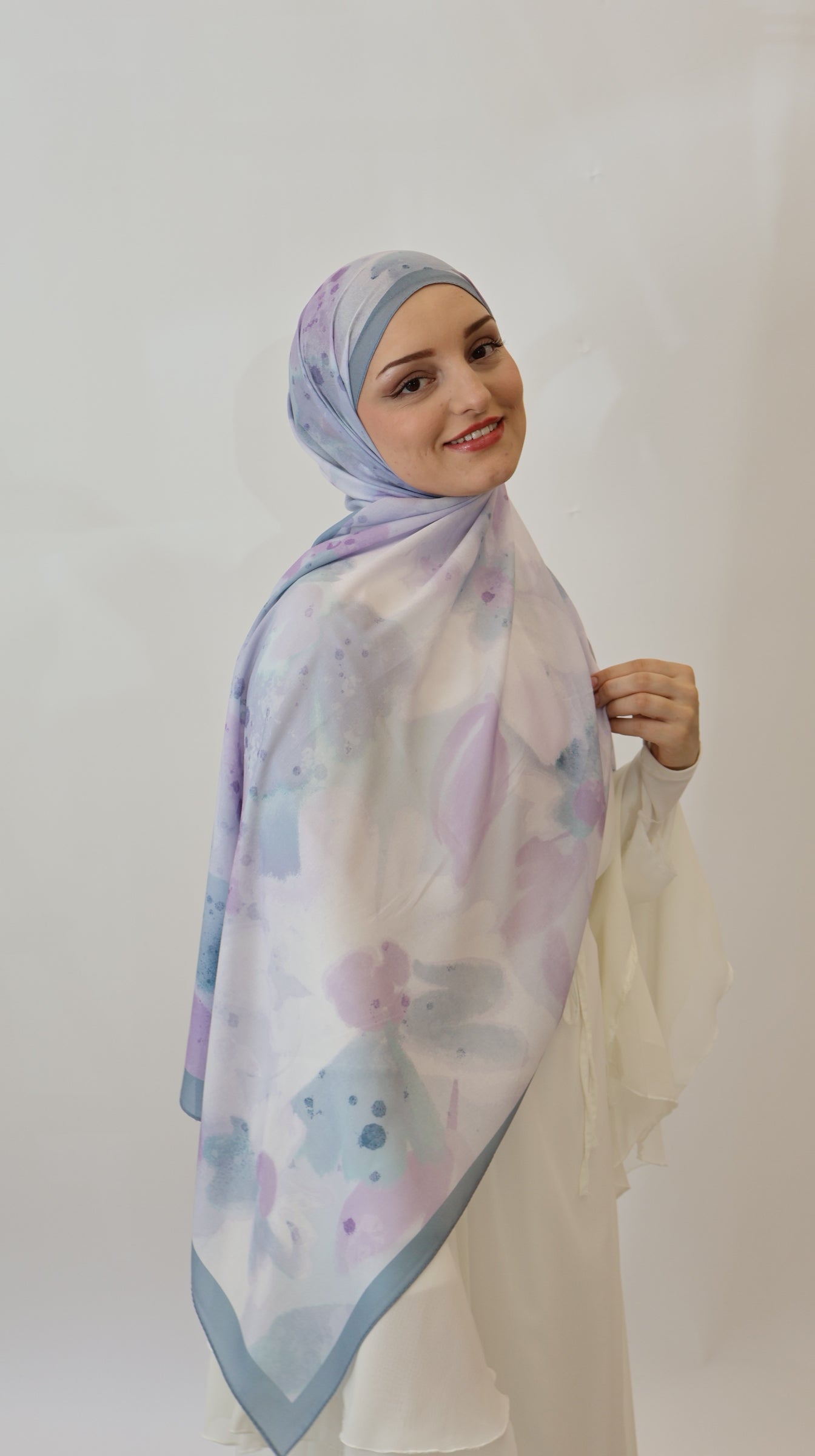 Nura Scarf Flieder