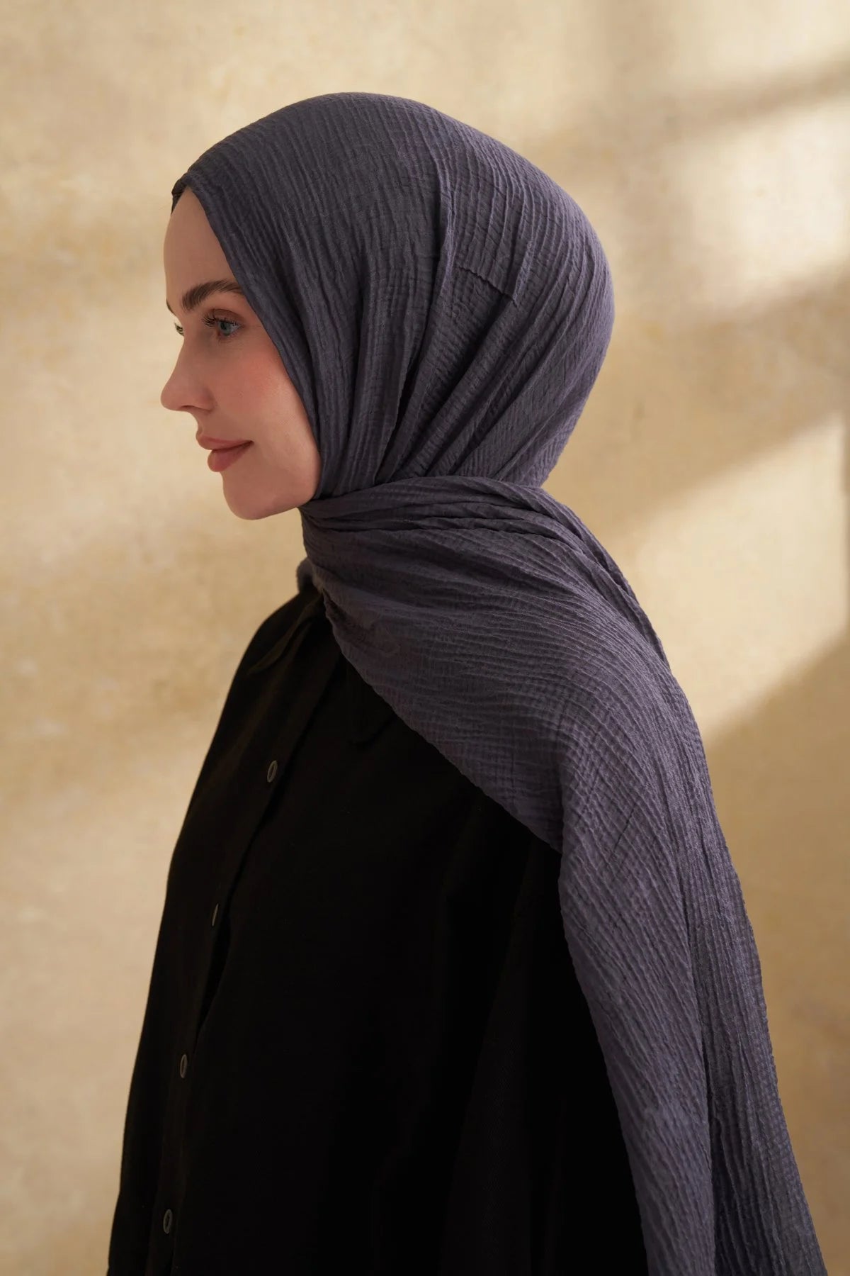 Musselin Blattmuster Blau-Grau