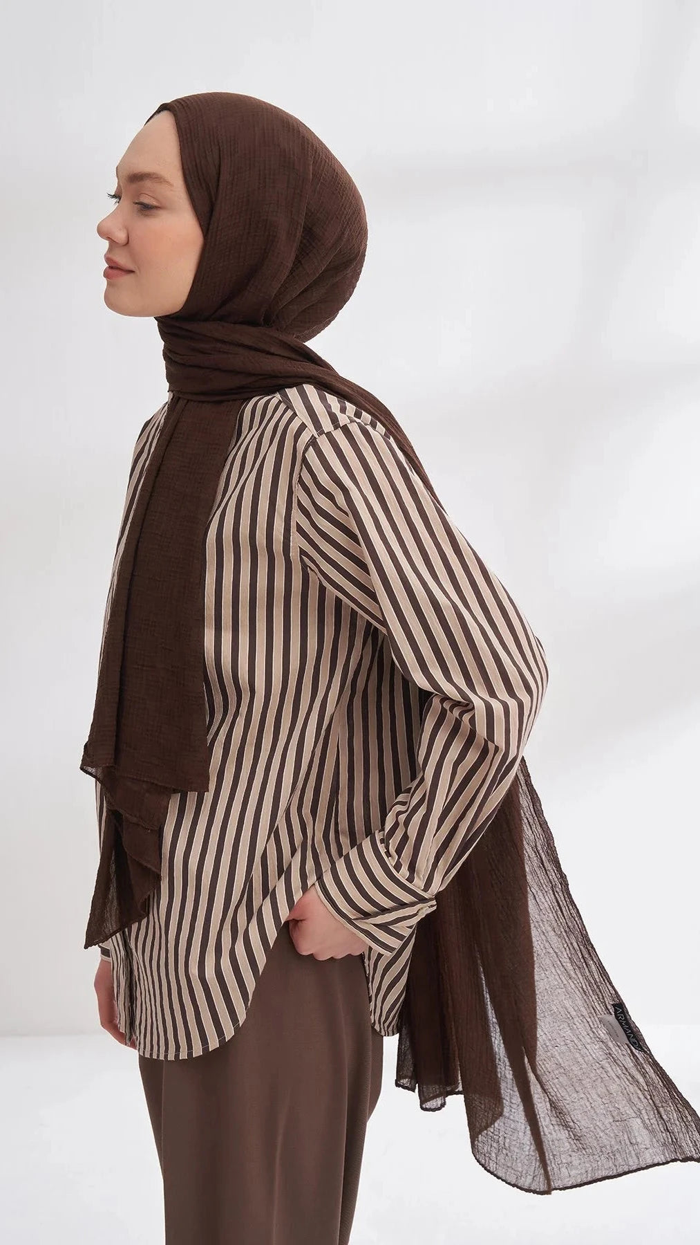 Musselin Würfelmuster Braun