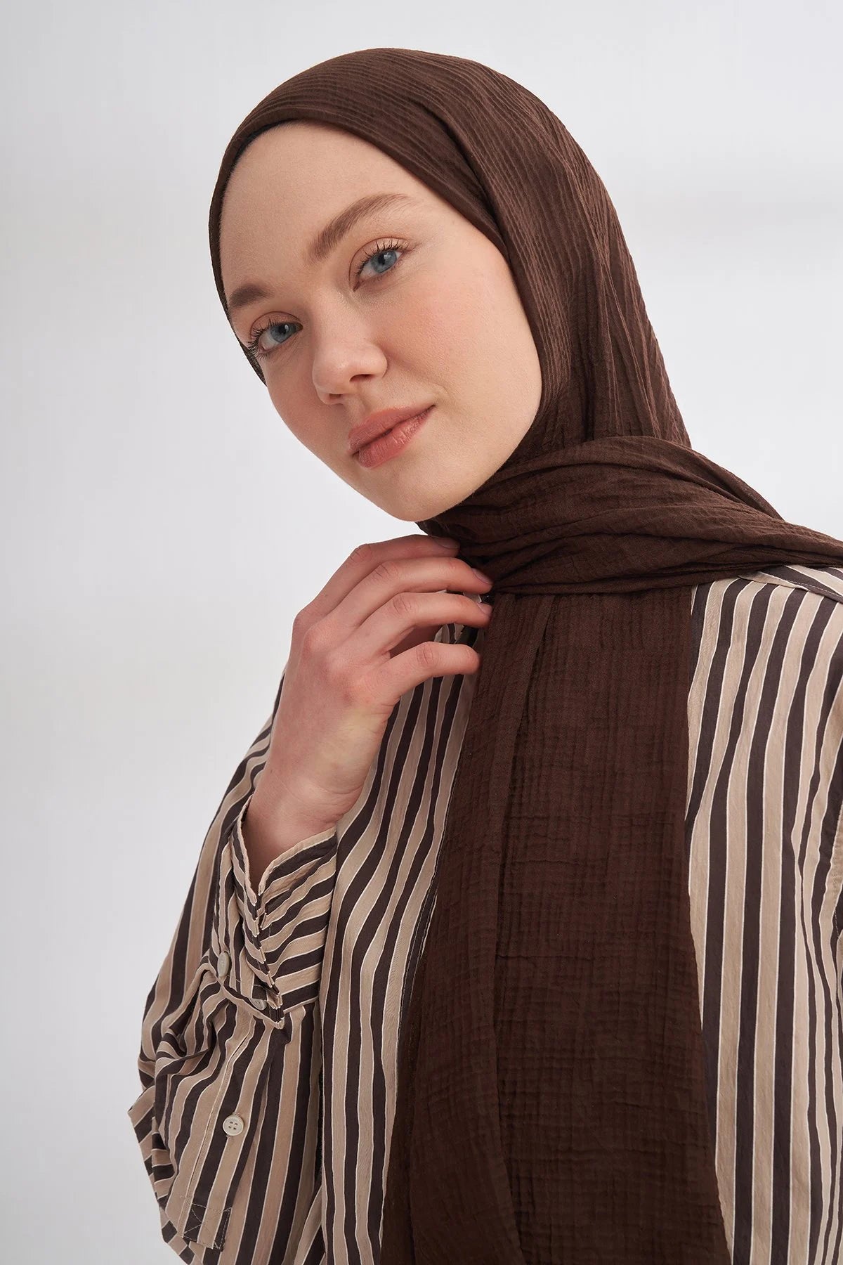 Musselin Würfelmuster Braun