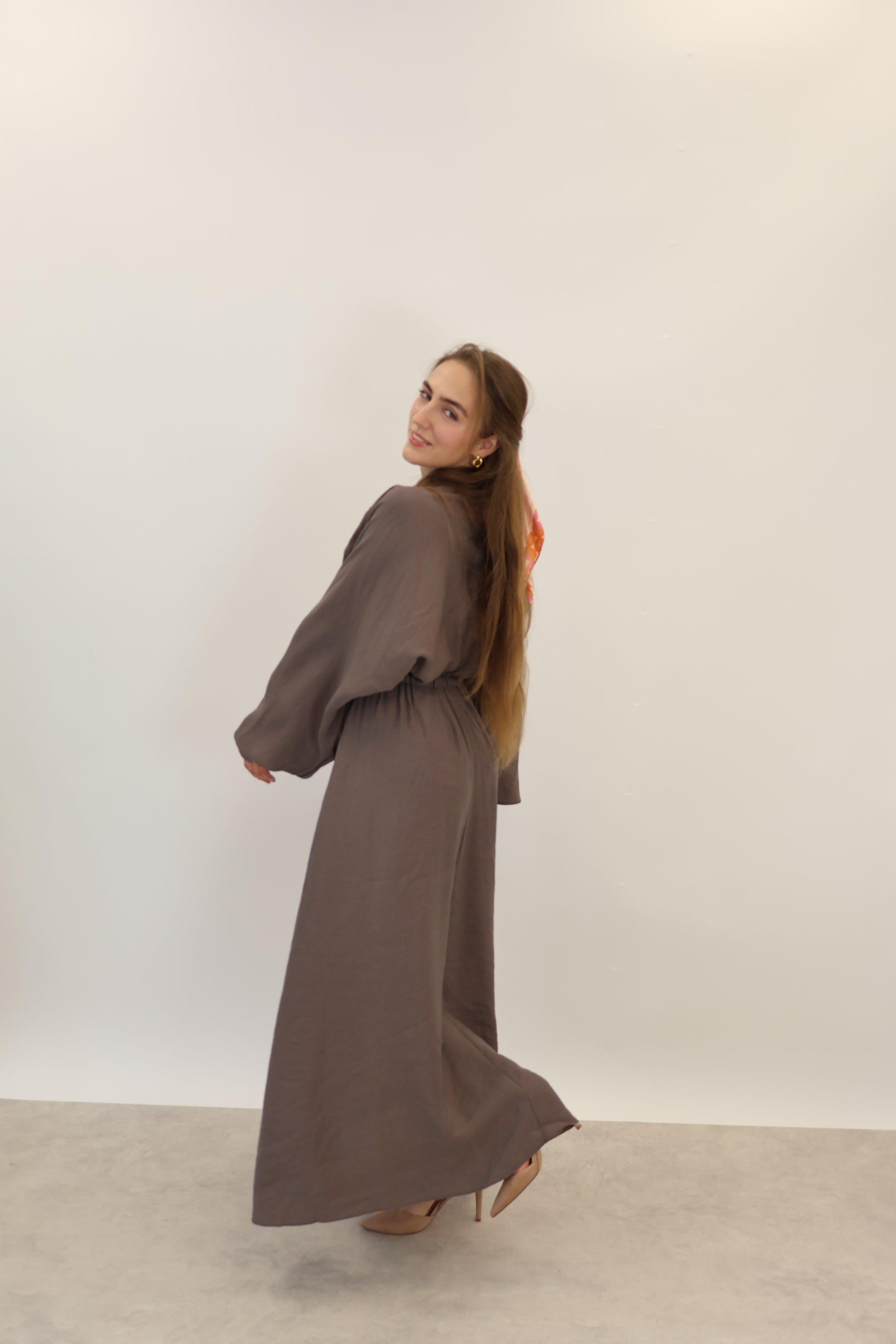 Farah Kleid Braun