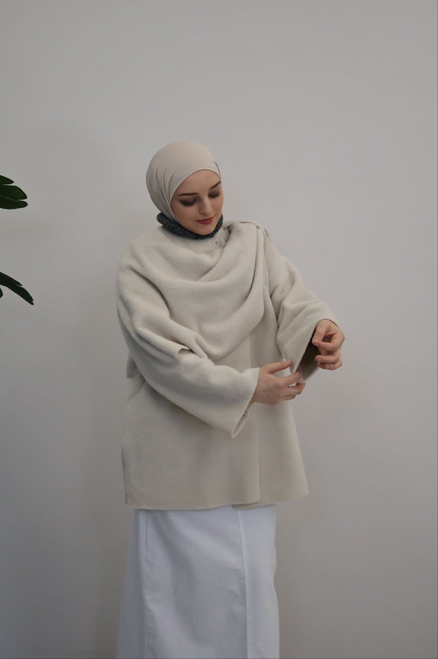 Ella Poncho Beige