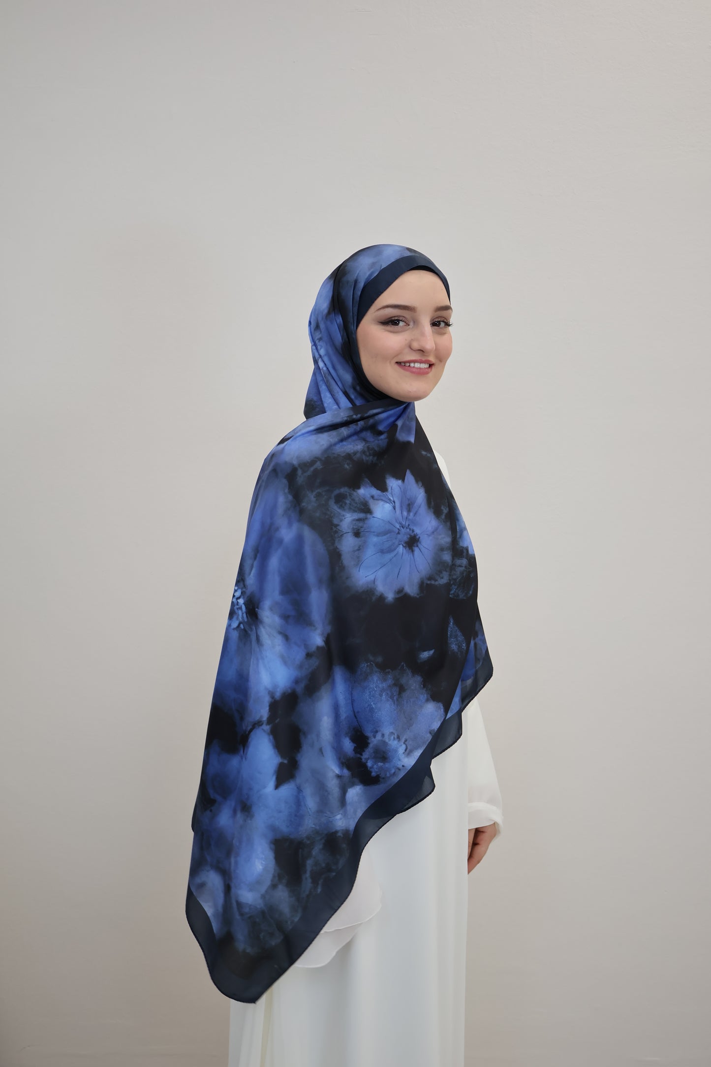 Satin Scarf Blau/Schwarz