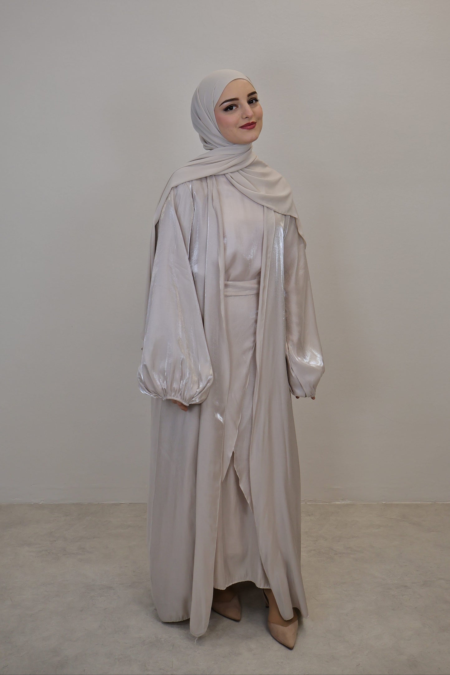 Glanz Abaya Beige