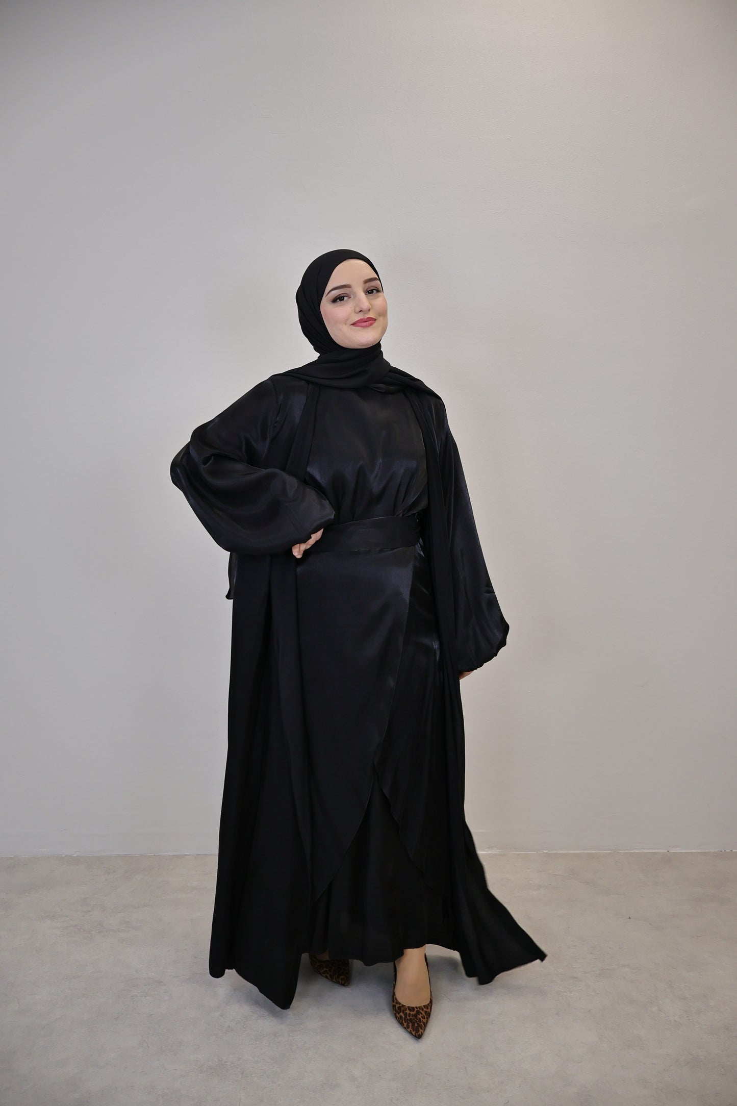 Glanz Abaya Schwarz